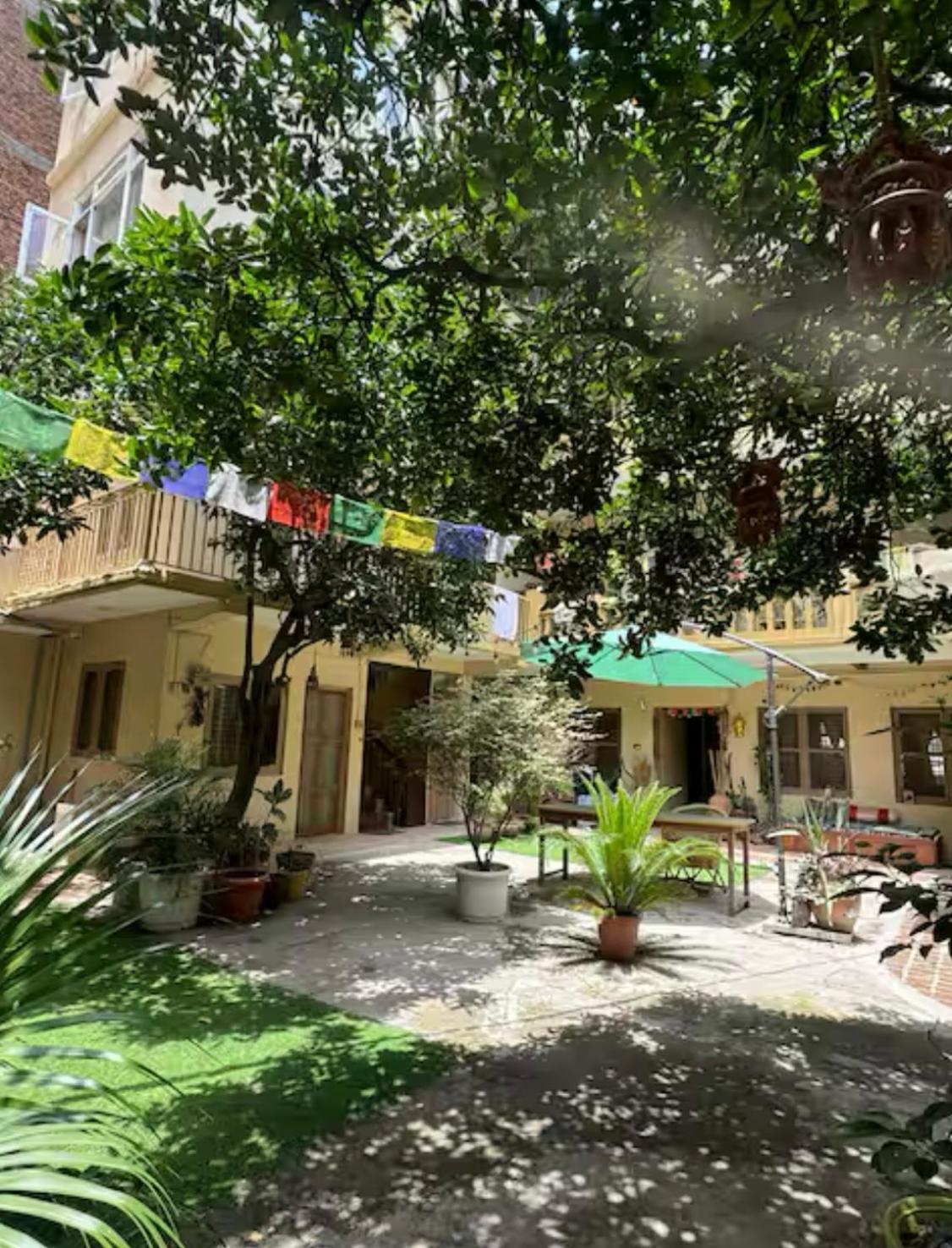 The Melo Pomelo Courtyard. Catmandu Exterior foto