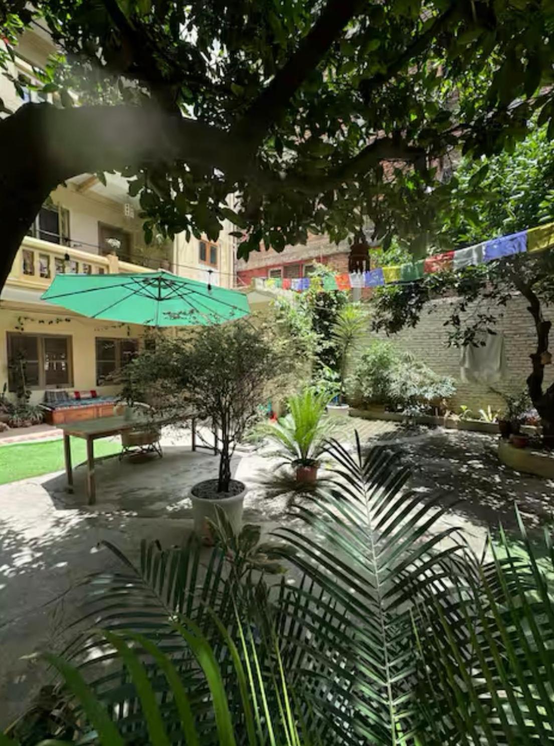 The Melo Pomelo Courtyard. Catmandu Exterior foto